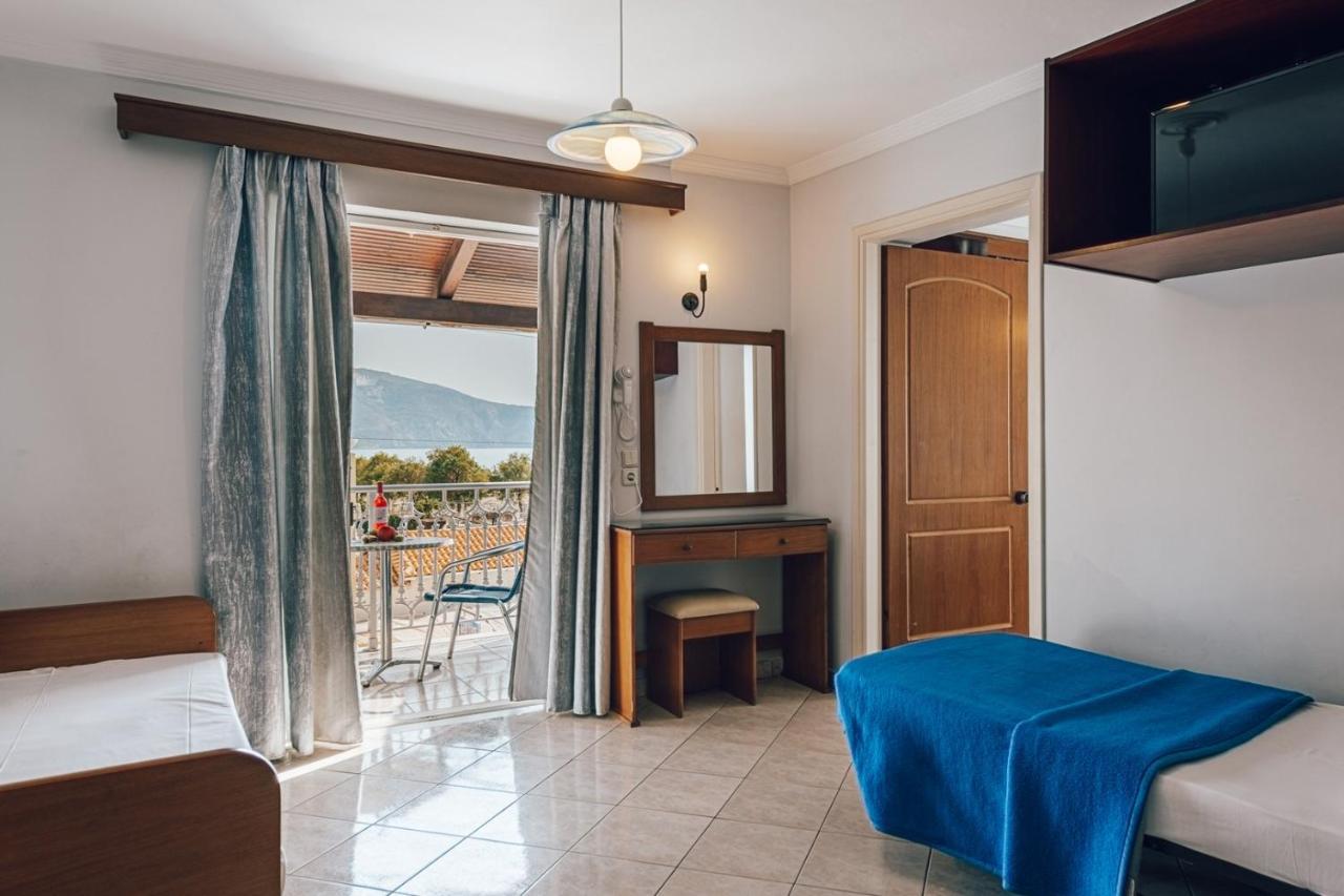 Bluewaves Aparthotel Laganas Luaran gambar